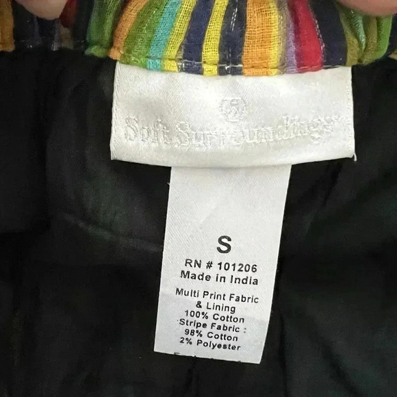 SOFT‎ SURROUNDINGS Bohemian Embellished Multi Print Art To Wear Sz S Full Gypsy - Picture 13 of 16